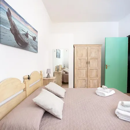 Casa Delle Mimose Apartment Orosei